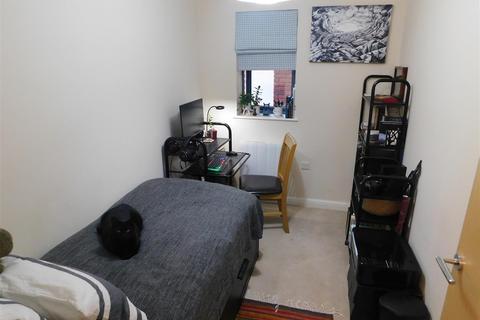 Flat 40, Castle Locks Castle Road, Kidderminster, DY11 6DX