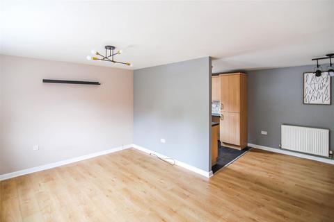 41 Dovecote, Wombwell, Barnsley, S73 0LS