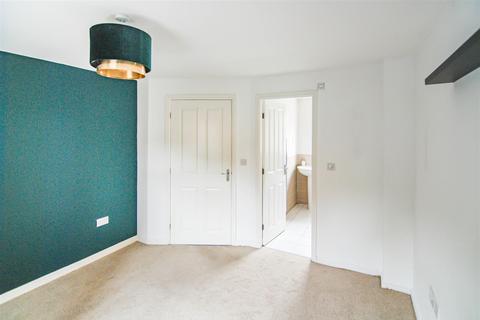 41 Dovecote, Wombwell, Barnsley, S73 0LS
