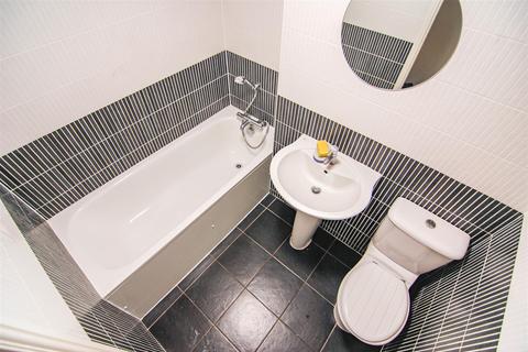 41 Dovecote, Wombwell, Barnsley, S73 0LS