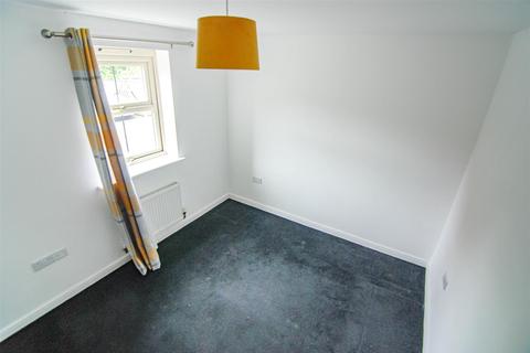 41 Dovecote, Wombwell, Barnsley, S73 0LS