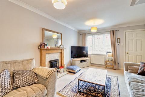 3 Sharp Mews, Leeds, LS6 2SE