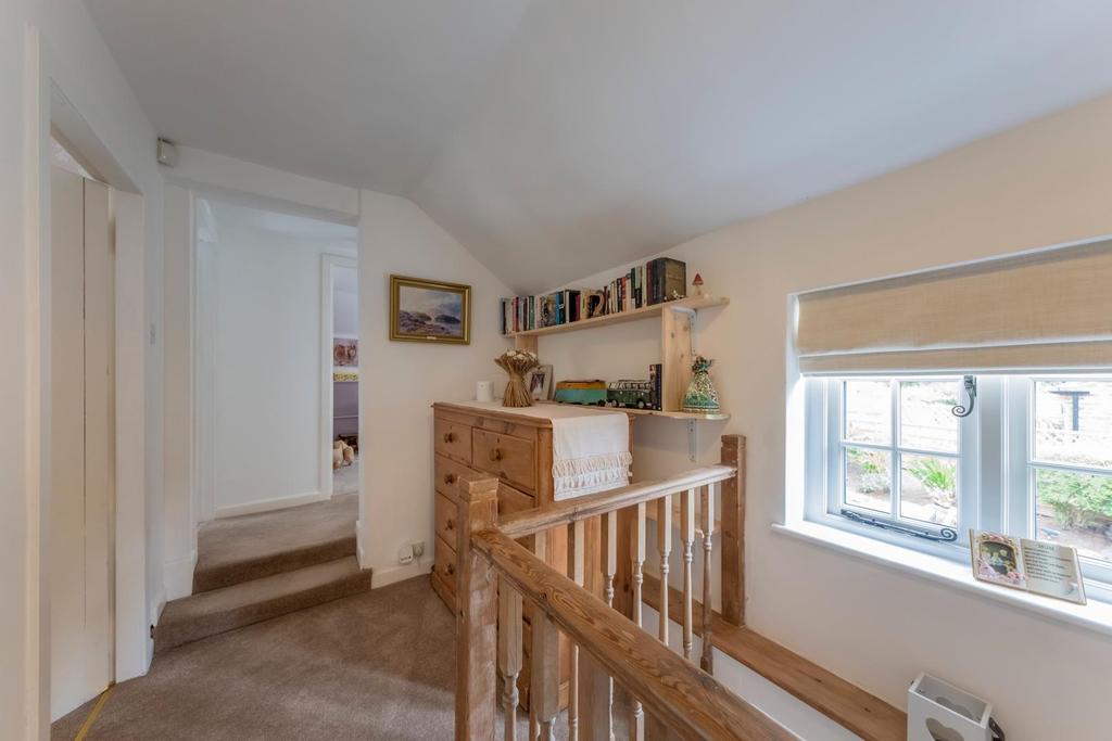 Sandstone Cottage-022.JPG