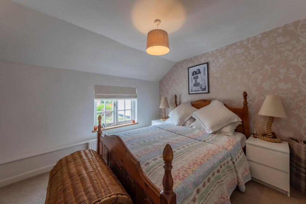 Sandstone Cottage-012.JPG