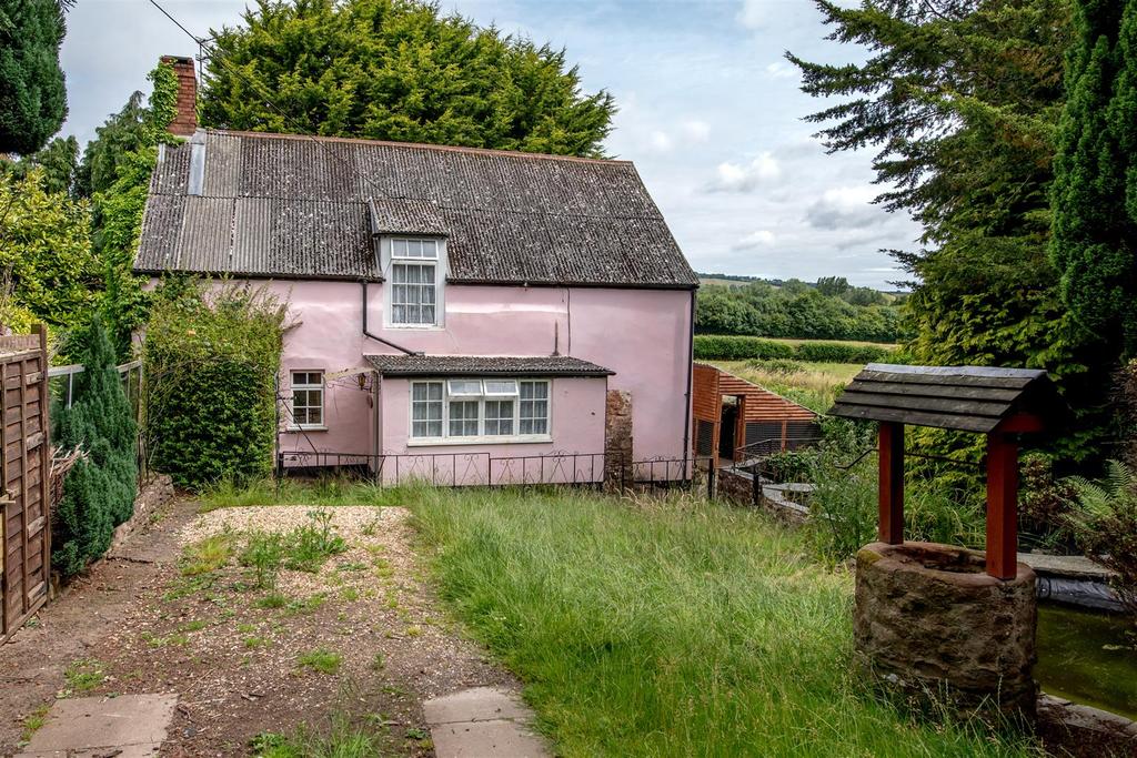 Quantock View, Lydeard, Taunton 3 bed detached house £275,000