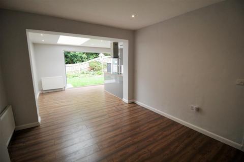 15 Beaufort Way, Ewell, Epsom, KT17 2PS