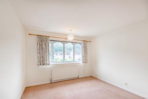 28 Five Trees Avenue, Sheffield, S17 3LW