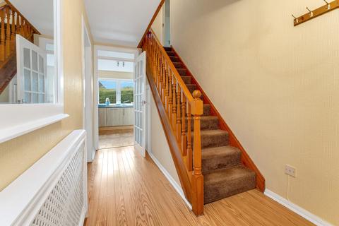 15 Buckstone Crook, Edinburgh, EH10 6XR