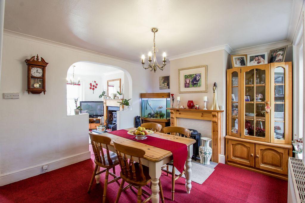 West Hendford, Yeovil BA20 2AG 2 bed terraced house £170,000