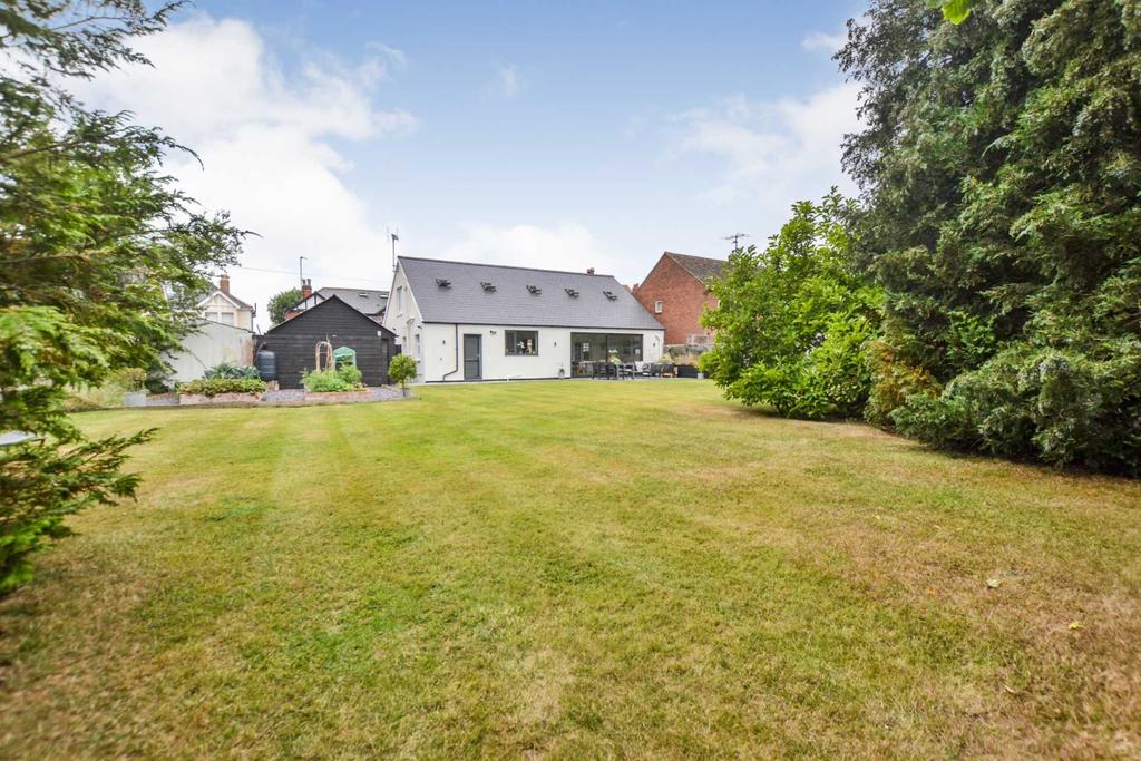 Coronation Road, Prestbury, Cheltenham, Gloucestershire 4 bed detached ...