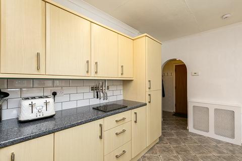12 Dryden View, EH20 9JR