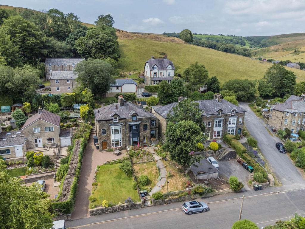 Corbar Road, Buxton, SK17 5 bed semidetached house for sale £470,000