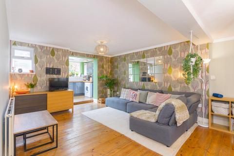 Garden Flat, 85 Coronation Road, Southville, Bristol, BS3 1AT