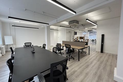 Office to rent, Office – 19 Margaret Street, 1st Floor, Fitzrovia, Lodnon, W1W 8RR