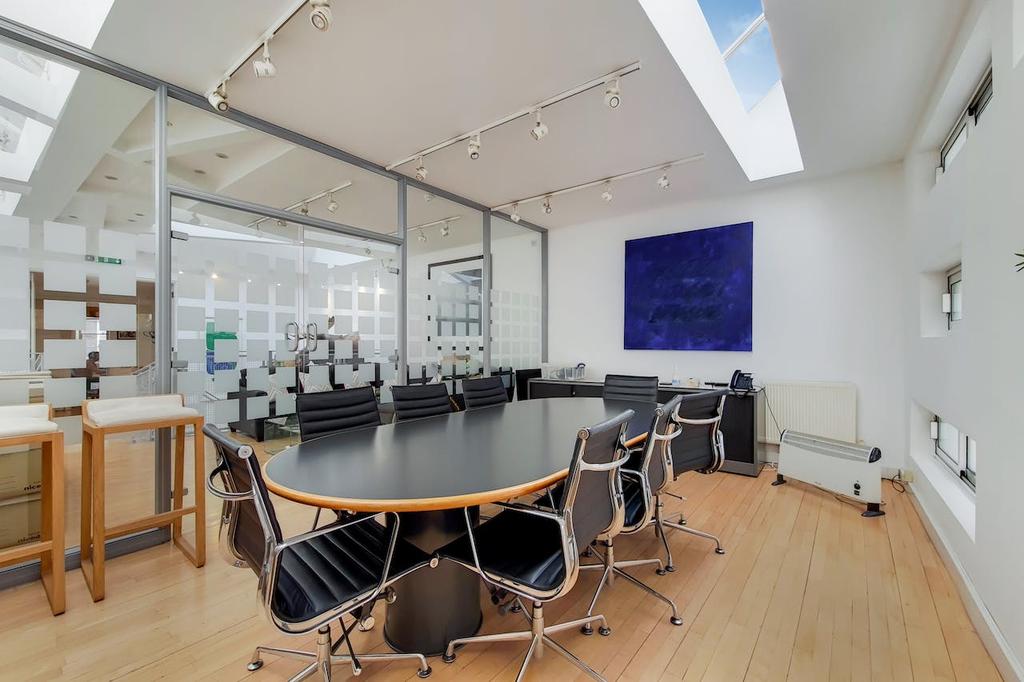 7 Meeting Room0.jpg