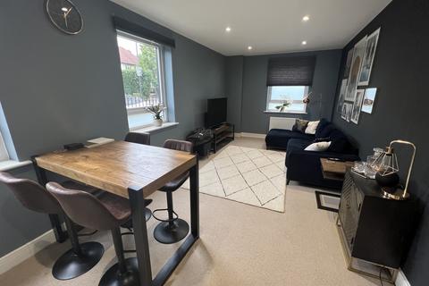2 bedroom apartment to rent, Marsh Road, HA5