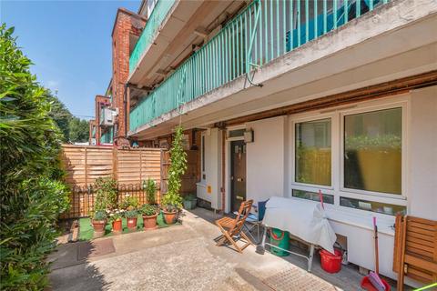 1 bedroom apartment for sale, Irwell Estate, London SE16