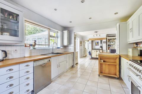Whispers Bartley Road, Woodlands, Southampton, SO40 7GN