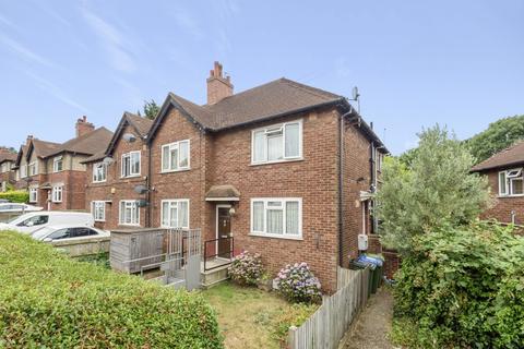 74 Gregory Crescent, London, SE9 5RY