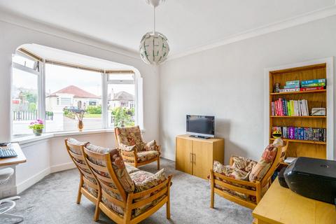 71 Eaglesham Road, Clarkston, Glasgow, G76 7TR