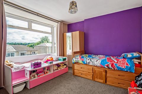 35 Monteith Drive, Clarkston, Glasgow, G76 8NT