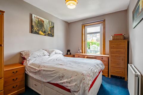 35 Monteith Drive, Clarkston, Glasgow, G76 8NT