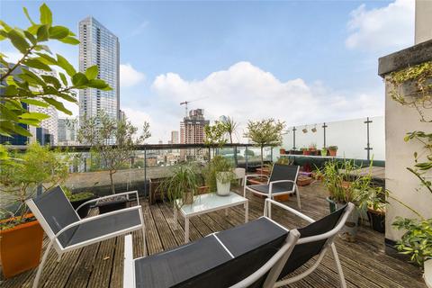 2 bedroom flat for sale - City Tower, 3 Limeharbour, South Quay, London
