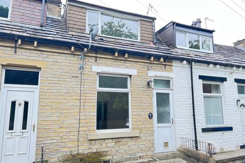 2 bedroom terraced house to rent, Broad Oak Street, Halifax HX3