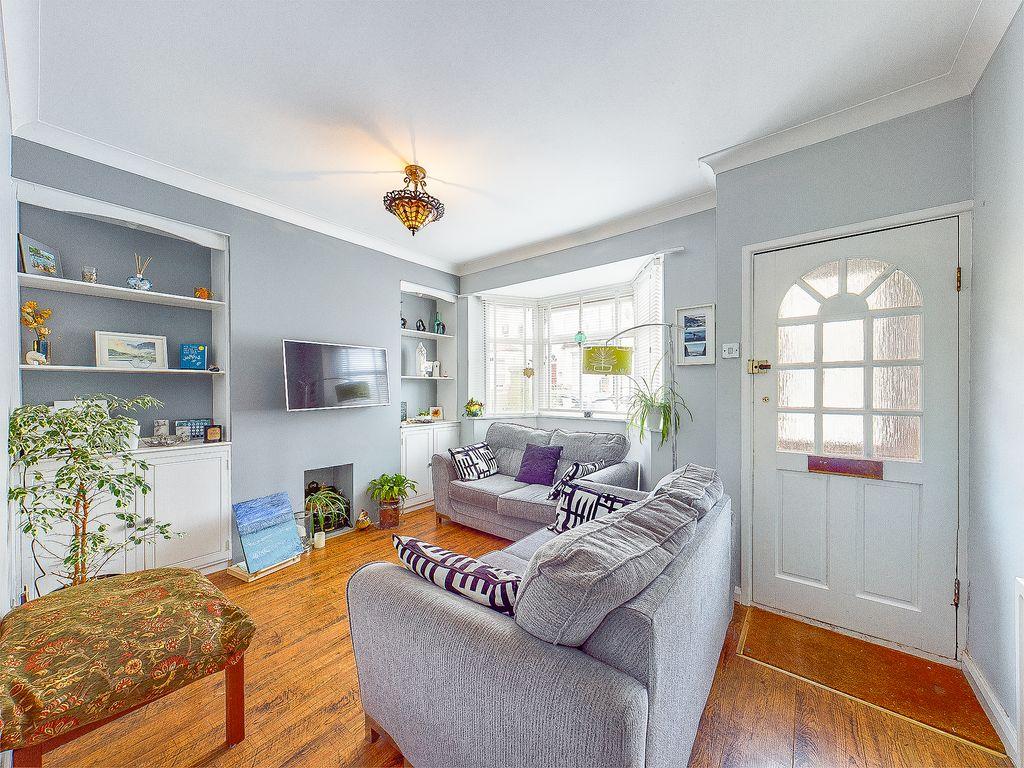 Kitchener Road, Strood, Rochester ME2 3AP 2 bed terraced house for sale