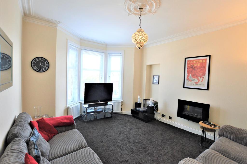 48c Stevenston Road, KILWINNING, KA13... 2 bed flat £89,000