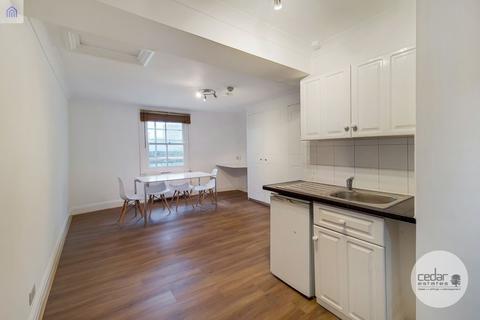 Studio to rent, Woodfield Road, Maida Vale W9