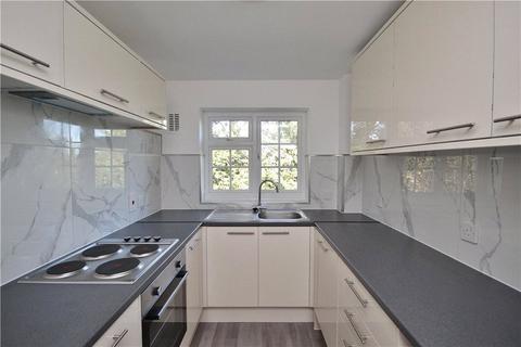 2 bedroom apartment for sale, Freshborough Court, Lower Edgeborough Road, Guildford, Surrey, GU1