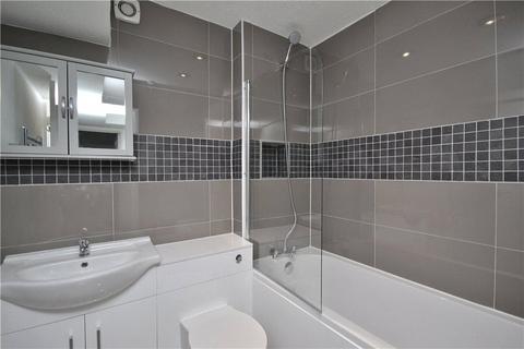 2 bedroom apartment for sale, Freshborough Court, Lower Edgeborough Road, Guildford, Surrey, GU1
