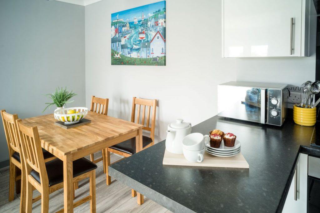 7b Kitchen3
