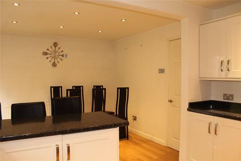 4 bedroom detached house to rent - Ravenshead Close, South Croydon, Surrey, CR2