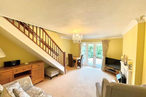 2 bedroom retirement property for sale - Onslow Mews, St. Anns Road, Chertsey, Surrey, KT16