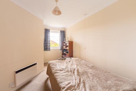 2 bedroom retirement property for sale - Farnham Close, London N20