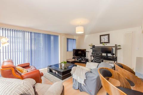 2 bedroom ground floor flat for sale - 8/4 East Pilton Farm Avenue, Fettes, Edinburgh, EH5 2GB
