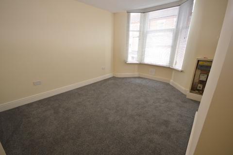 2 bedroom flat to rent - Somerville Street, Crewe, CW2