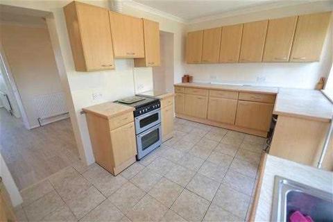 66 West Road, Feltham, TW14 8JE