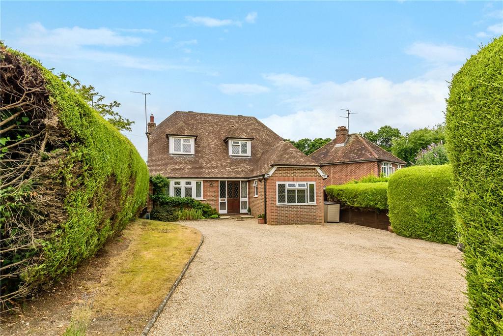 Long Lane, Hermitage, Thatcham, Berkshire, RG18 3 bed detached house