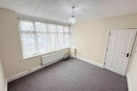 3 bedroom terraced house to rent, Goodman Street, Blackley
