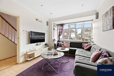 3 bedroom terraced house for sale, Jubilee Road, Perivale, Middlesex, UB6