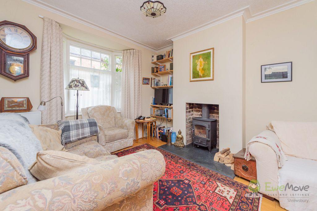 Longner Street, Mountfields, Shrewsbury SY3 8QS 3 bed terraced house