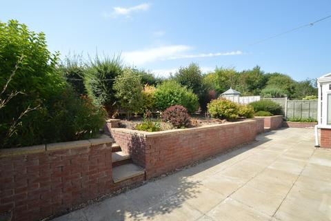 3 bedroom bungalow to rent, 23 Brick Meadow, Bishops Castle, Shropshire, SY9 5DH