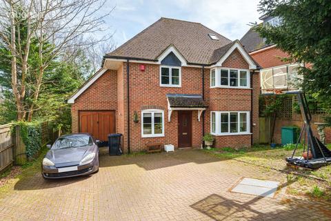 5 bedroom detached house to rent, Croft Road, Brighton, East Sussex, BN1