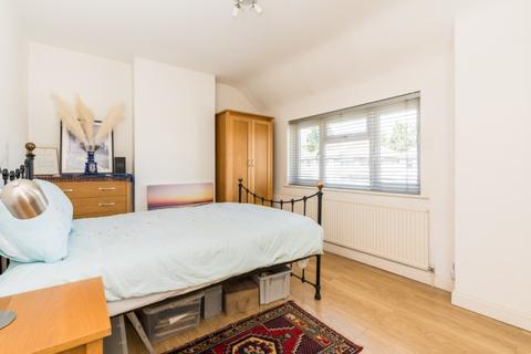 105 Hampden Road, Harrow, HA3 5PS