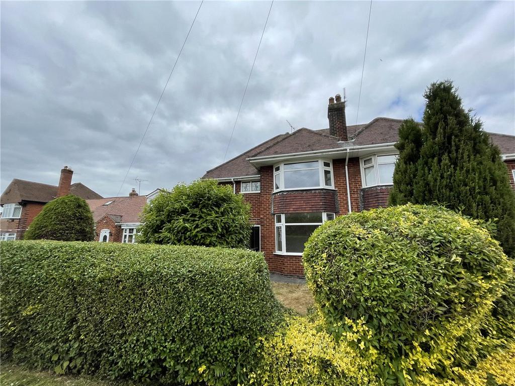 Alfreton Road, Newton, Alfreton, Derbyshire, DE55 3 bed semidetached