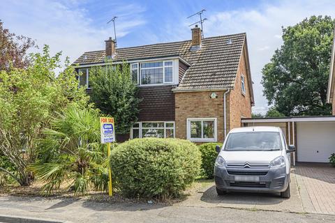 11 Bankfields, Headcorn, Ashford, TN27 9QY