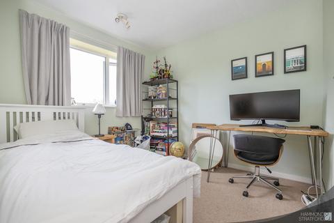 39 Central Crescent, Hethersett, Norwich, NR9 3EP
